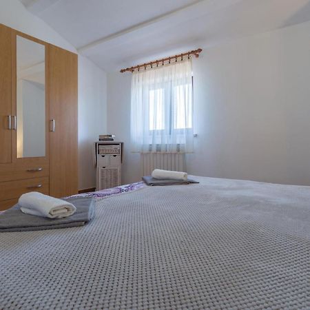 Amazing Apartment In Pazin With Wifi Katun Lindarski Exterior photo