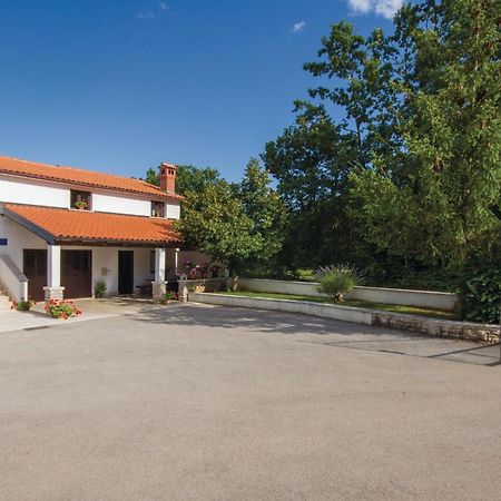 Amazing Apartment In Pazin With Wifi Katun Lindarski Exterior photo